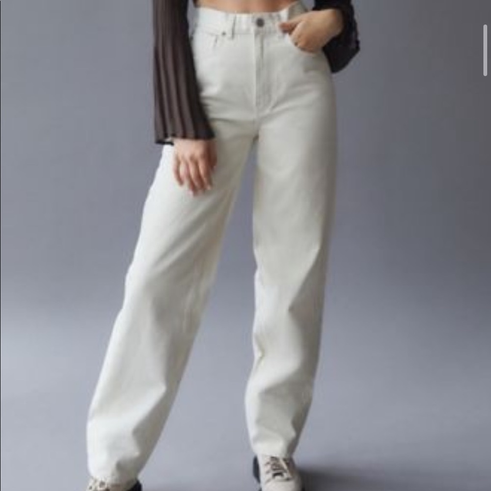 BDG High-Rise Baggy Jeans